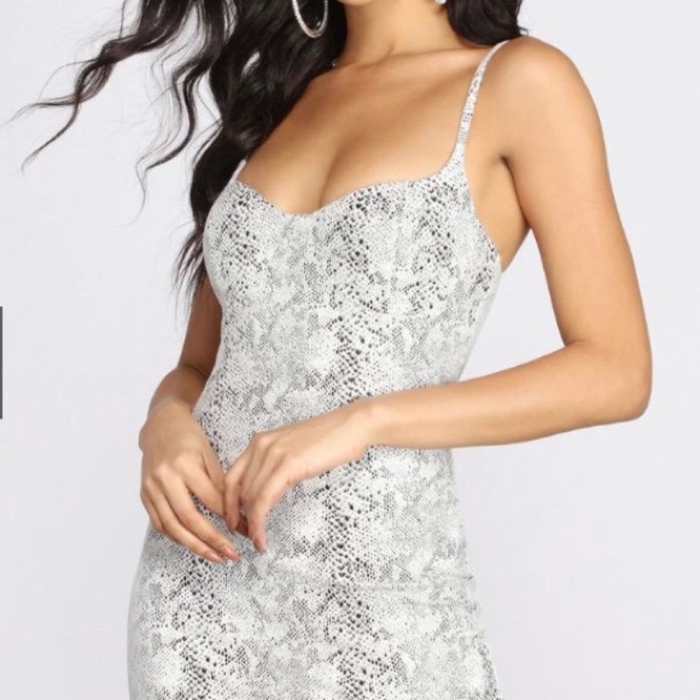 BRAND NEW  snake print  mini dress✨